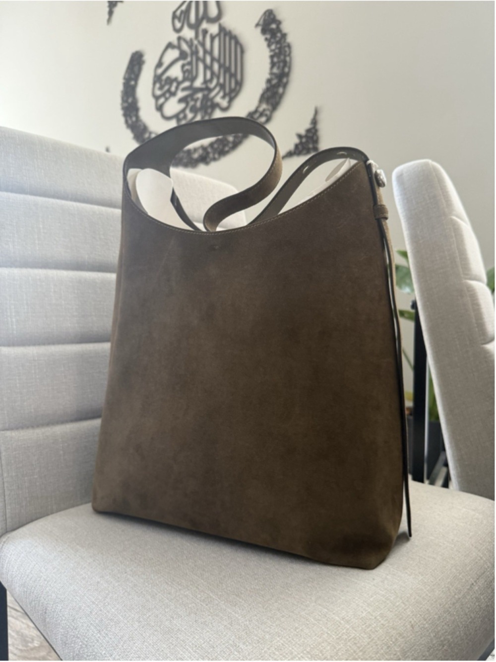 New Tory Burch Romy Olive Suede Hobo Bag I Deep Olive - Picture 9 of 16